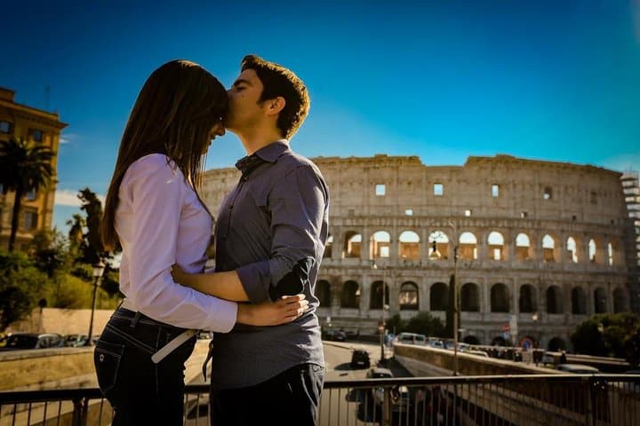 Tour Privado Profissional de Fotógrafo e Motorista em Roma
