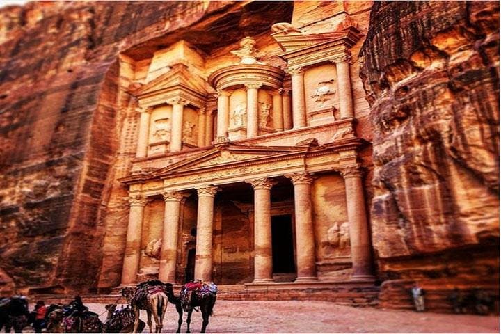 Excursão Privativa de Dia Inteiro a Aqaba a Petra e Little Petra