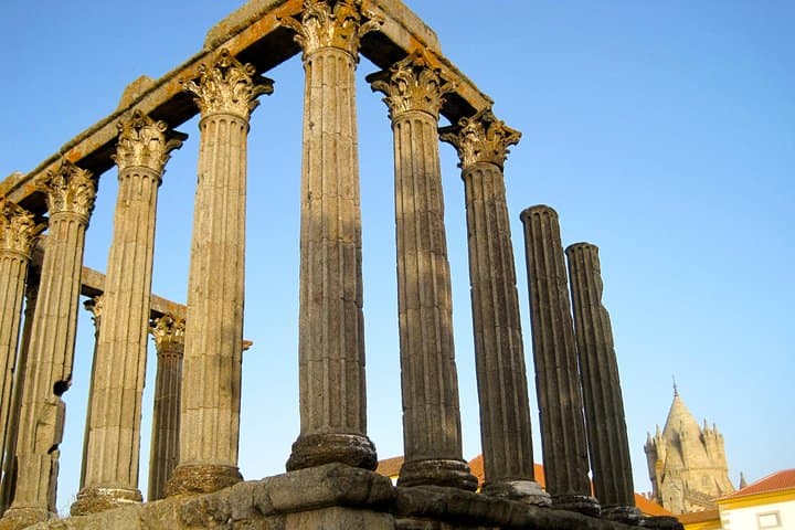 Excursão privada a Évora saindo de Lisboa