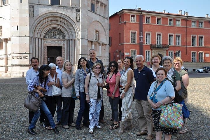 Excursão a pé em profundidade em Parma: visita clássica a Parma, tesouros medievais no centro da cidade