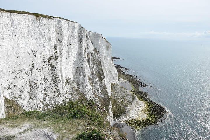 White Cliffs of Dover & Historic Canterbury Day Tour saindo de Londres