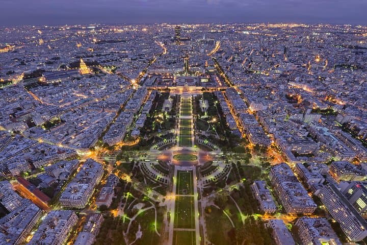 Tour pela Torre Eiffel e pela cidade de ônibus com opção de cruzeiro pelo rio Sena