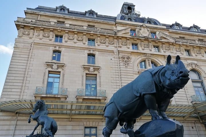 Excursão ao Museu Orsay de Paris para crianças com guia especializado