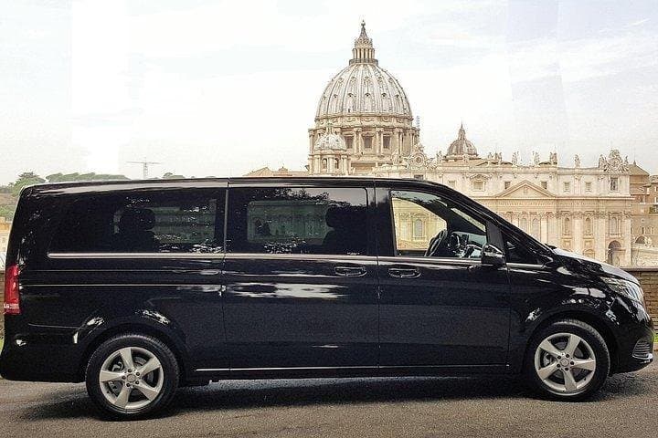 Transferência Privada Porto de Roma-Civitavecchia ou Civitavecchia-Roma
