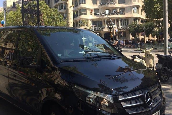 Traslado Privado da Cidade de Barcelona ao Aeroporto (ou vice-versa)