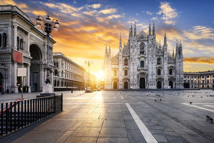 Transfer privado de Aeroporto de Milão Linate para Milão