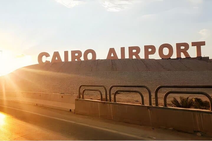 Transfer do aeroporto do Cairo para o hotel em Cairo & Giza