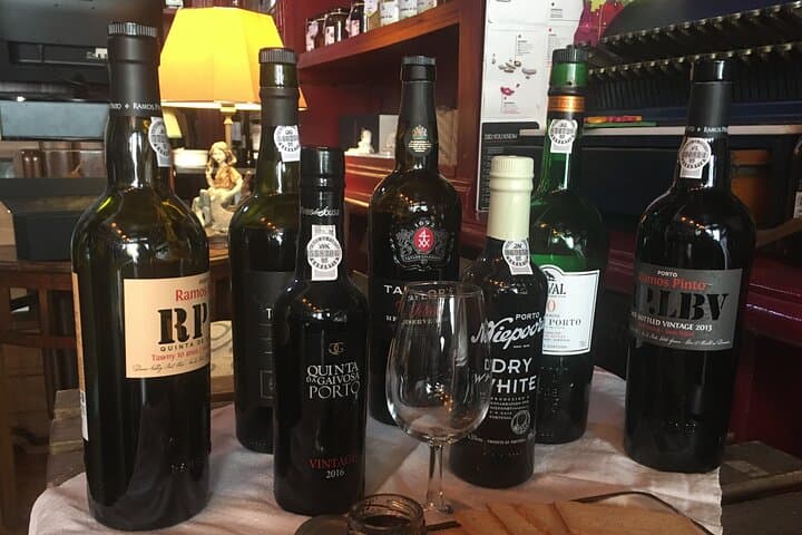 Degustação de Vinho do Porto em Coimbra