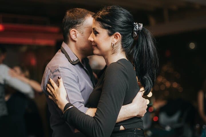 Experiência de dança para amantes da salsa em Barcelona