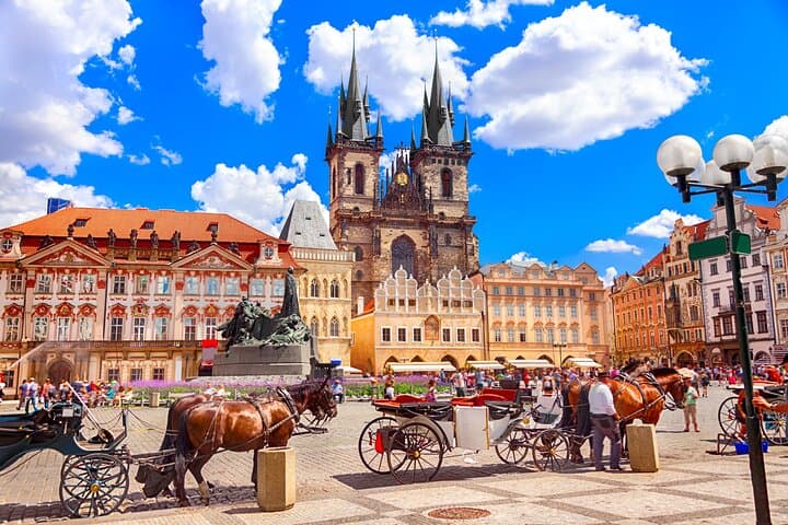 Excursão pela Cidade Baixa de Praga, São Nicolau e Castelo de Praga
