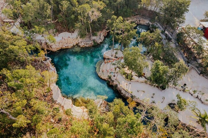 Bilhetes de entrada para nadar em 4 Cenotes no Parque Casa Tortuga