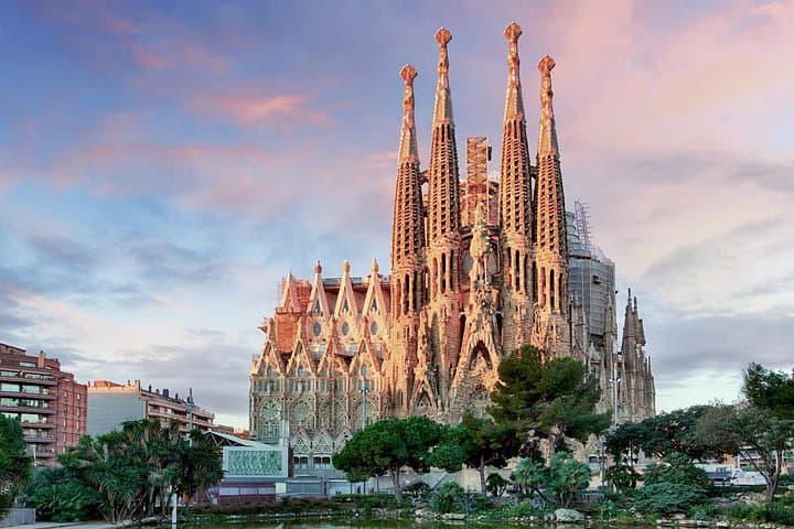 Visita guiada completa da Sagrada Família com o Skip-the - Entry Line