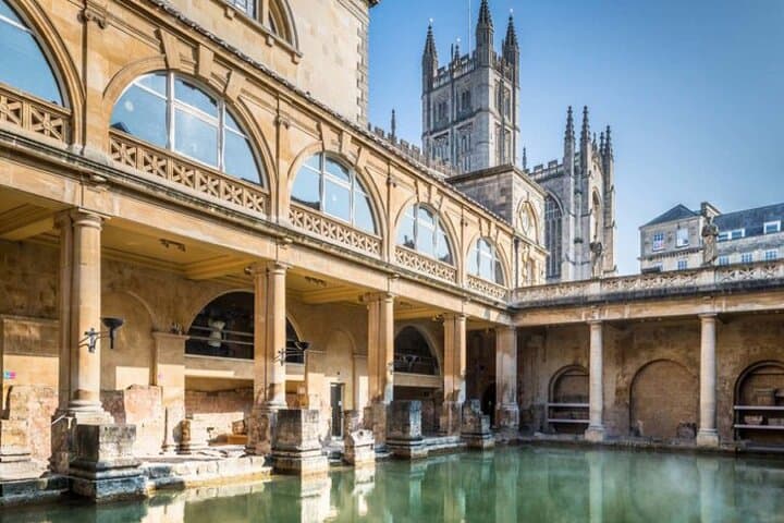 Southampton a Londres Visitando Stonehenge e Bath