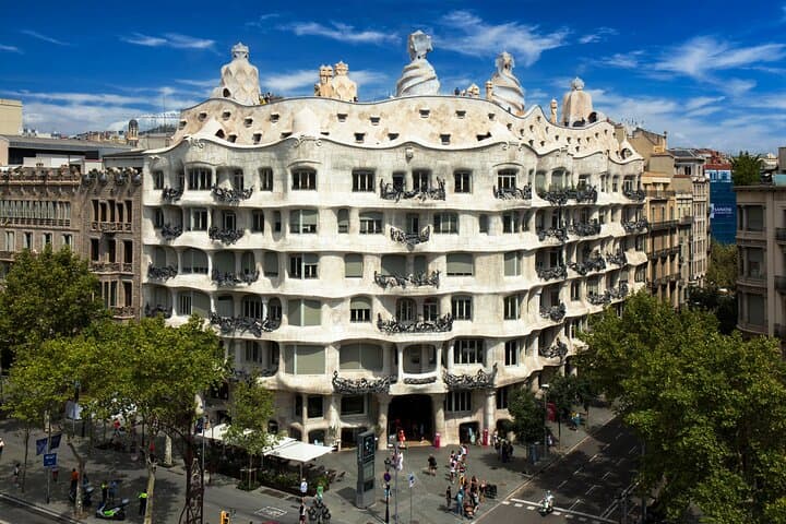 Ingresso de entrada para La Pedrera-Casa Mila com guia de áudio