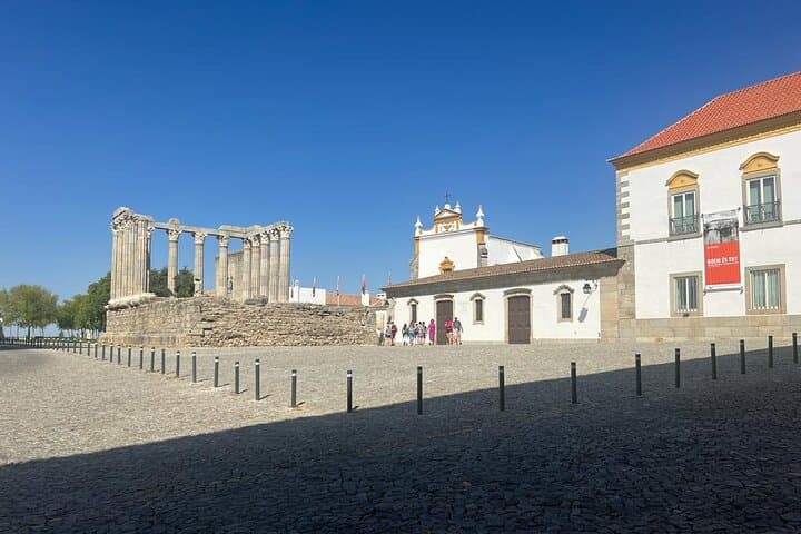 Tour privado Évora - meio dia