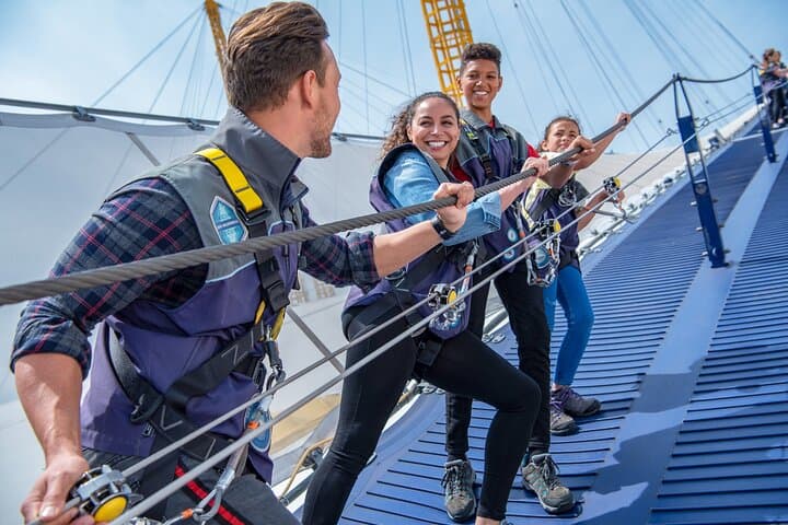 Suba na Arena O2 e veja os principais pontos turísticos de Londres