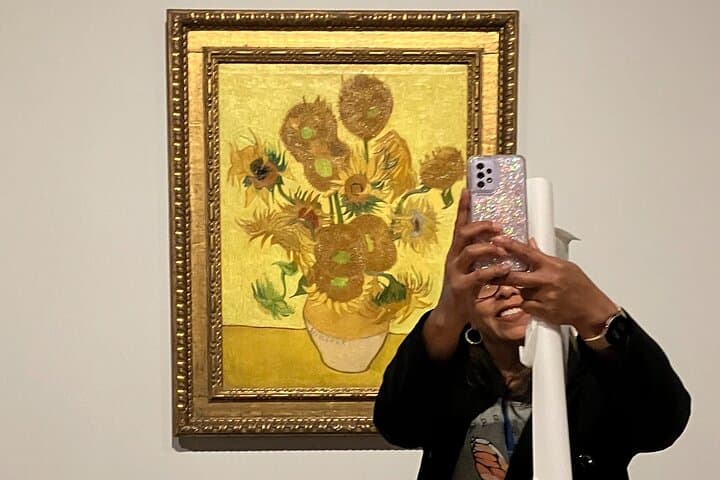 Museu Van Gogh em uma manhã de domingo