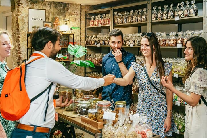 Amsterdam: História & Highlights Tour com degustação de Stroopwafel