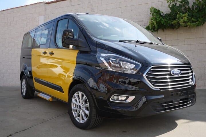 Transferência privada de Barcelona para o aeroporto de Reuse