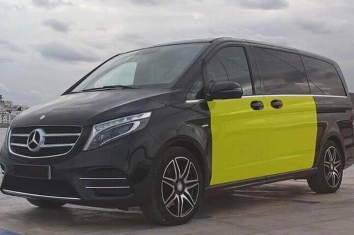 Chegada do Porto de Cruzeiros de Barcelona para a Cidade de Barcelona