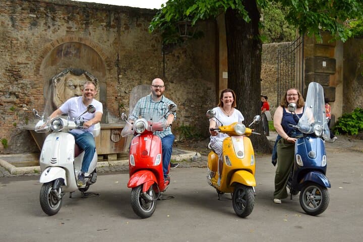 Tour Vespa em Roma com fotógrafo profissional