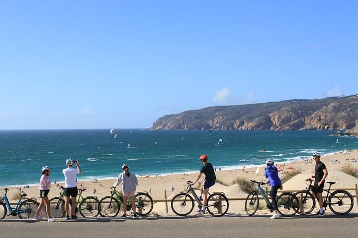 De Lisboa : Sintra para Cascais Tour de dia inteiro de bicicleta elétrica