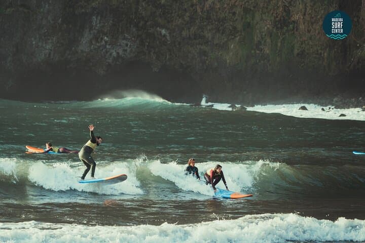 Aulas de surf na Madeira