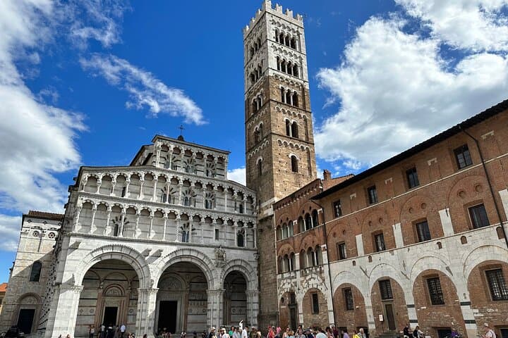 Lucca Private City Guided Tour para crianças e famílias