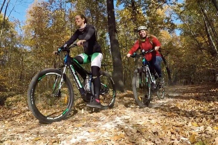 Budapeste E-Mountain Bike em Buda Hills - Top of Budapest