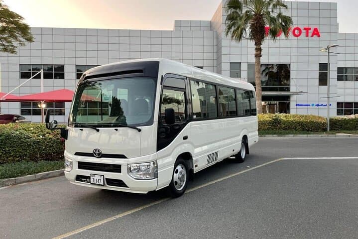 Transporte privado entre o Aeroporto de Dubai e Dubai City