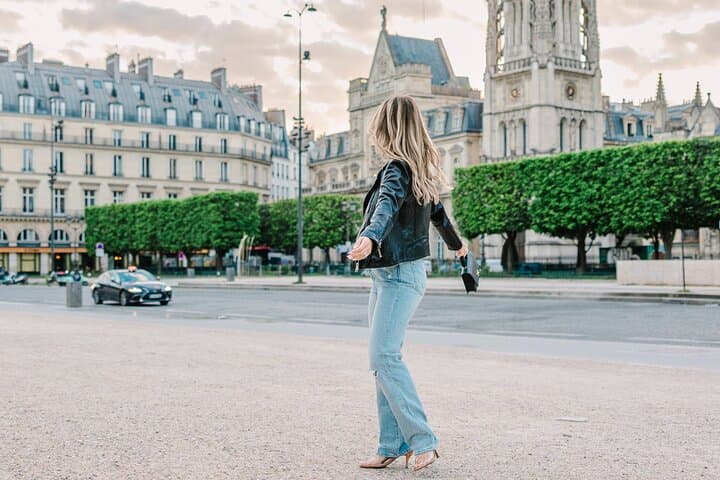 Paris Solo Traveler Photoshoot com um fotógrafo de alta classificação