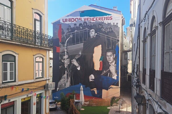 Coimbra Aventura Descoberta e Aprendizagem com um Local