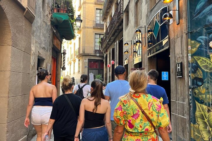 Quarteiro gótico de Barcelona, das muralhas romanas aos pátios escondidos