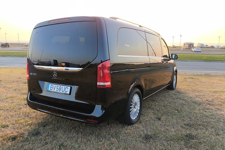 Transfer Privado do Porto para o Aeroporto do Porto