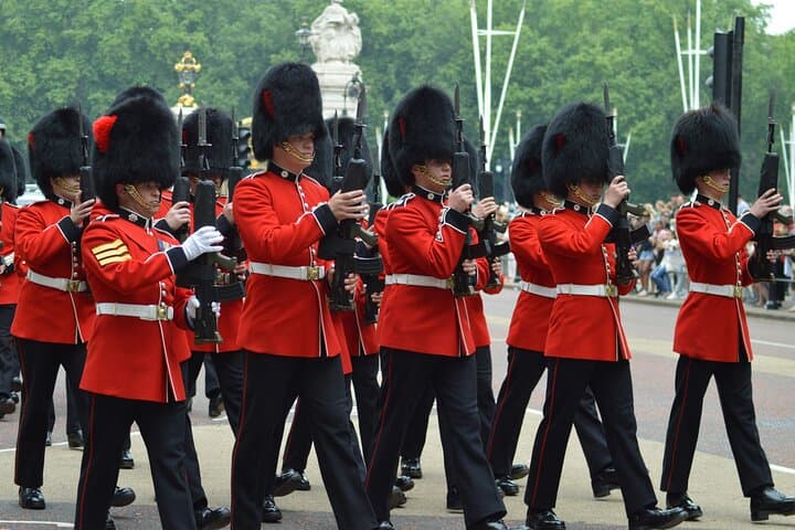 Mudança do Guard Walking Tour em Londres