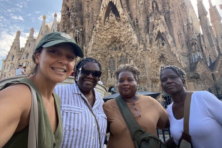 Sagrada Família & Gaudi Tour Privado ou Pequeno Grupo com Bilhetes