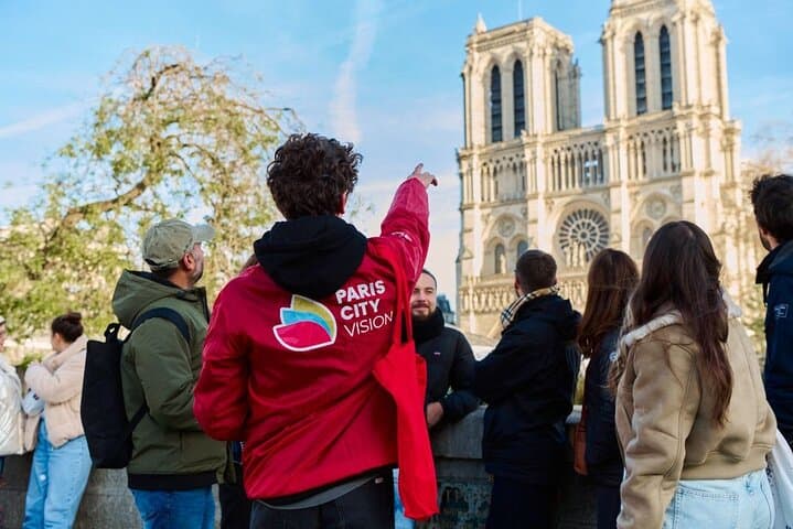 Paris em um dia: Louvre, Notre-Dame, Sainte-Chapelle e muito mais