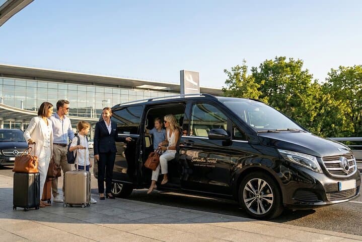 Transferências entre Paris e Aeroportos de Paris/Disneylândia/Versalhes