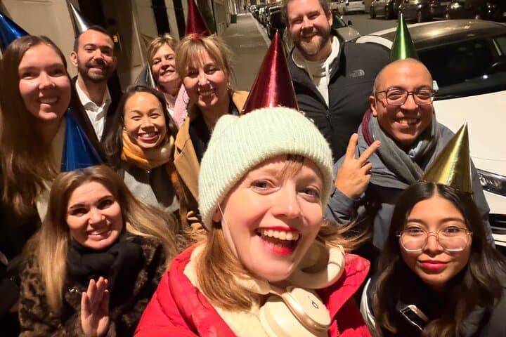 uma noite especial em paris (tour + vinho e queijo)