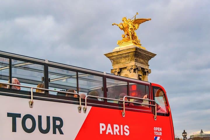 Tour de ônibus turístico de Paris com Palácio de Versalhes, e cruzeiro do Sena