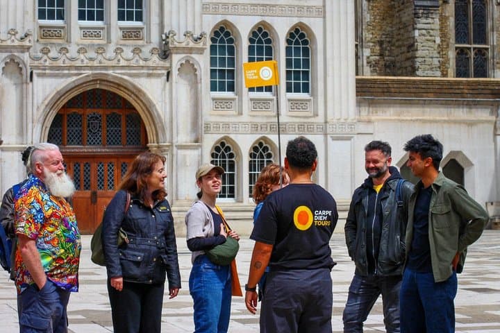 Londres British Empire Walking Tour: História Ocultada