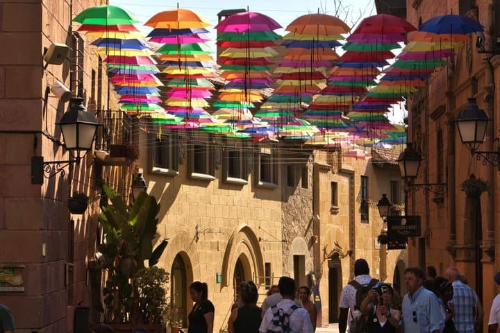 Barcelona Poble Espanyol Bilhete e Tour da Cidade Digital