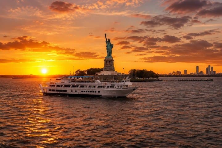 Nova Iorque Sunset Cruise