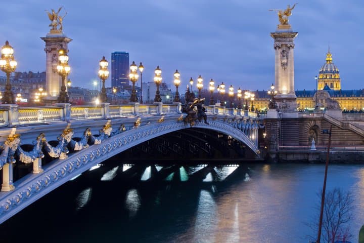 Passeio Noturno de Paris inspirado em Meia-Noite em Paris