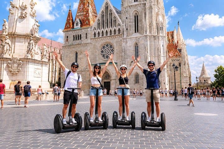 Budapest Live Guided City Segway Tours em Budapeste