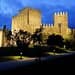 Guimarães Medieval - no pôr do sol ou no dia -de Porto ou Braga
